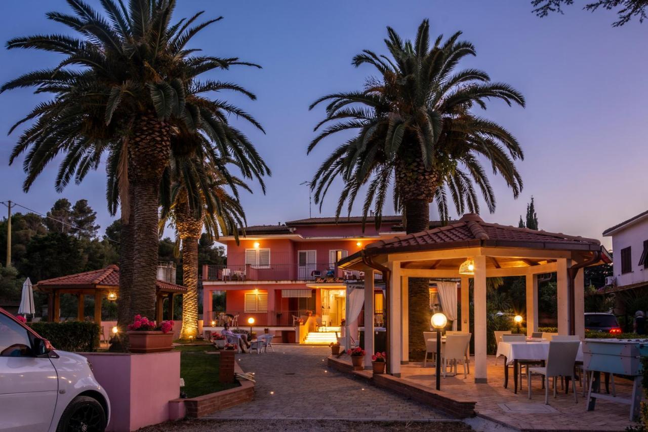 Hotel Villa Rosa Порто Адзуро Екстериор снимка