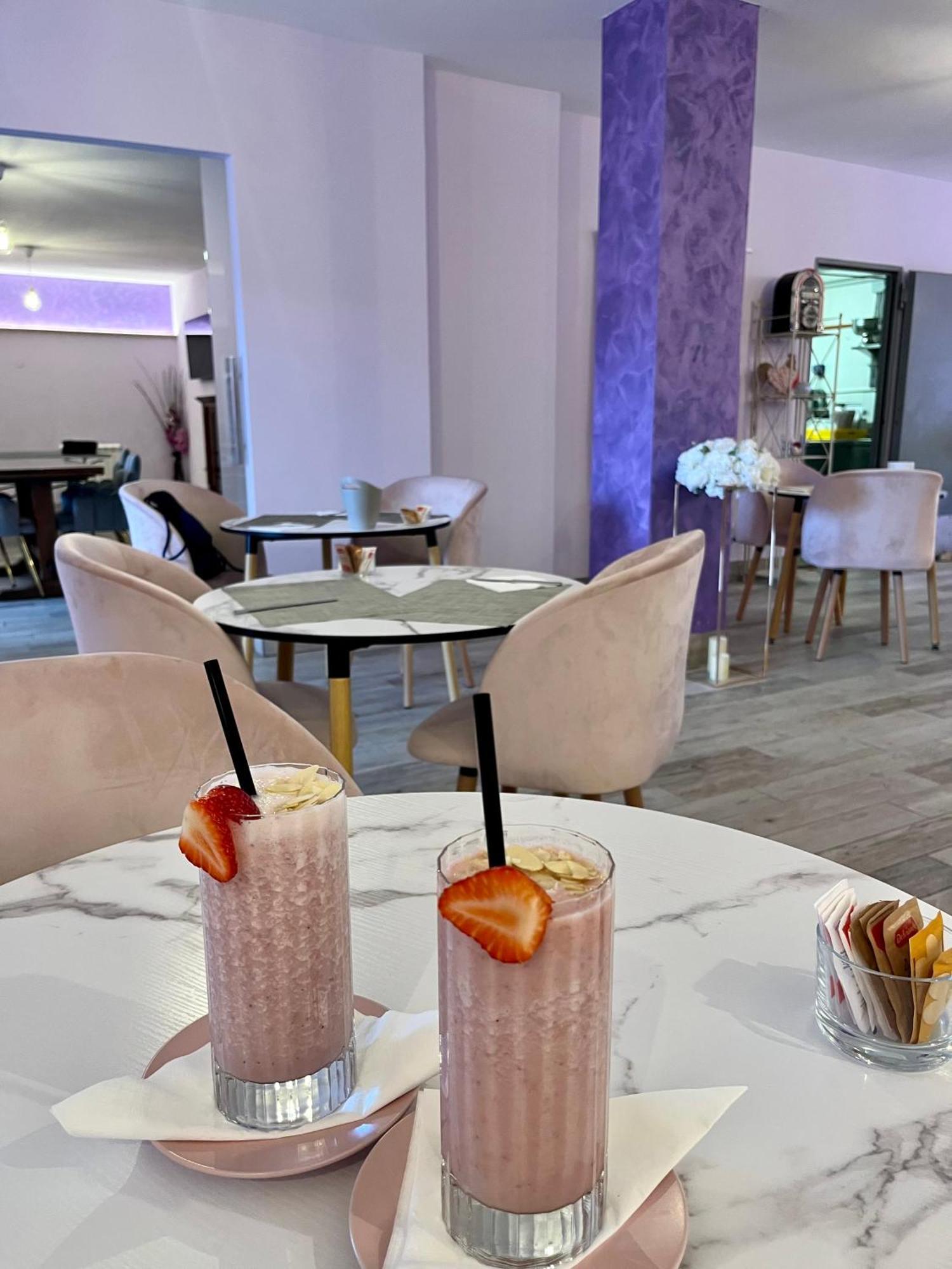Hotel Villa Rosa Порто Адзуро Екстериор снимка